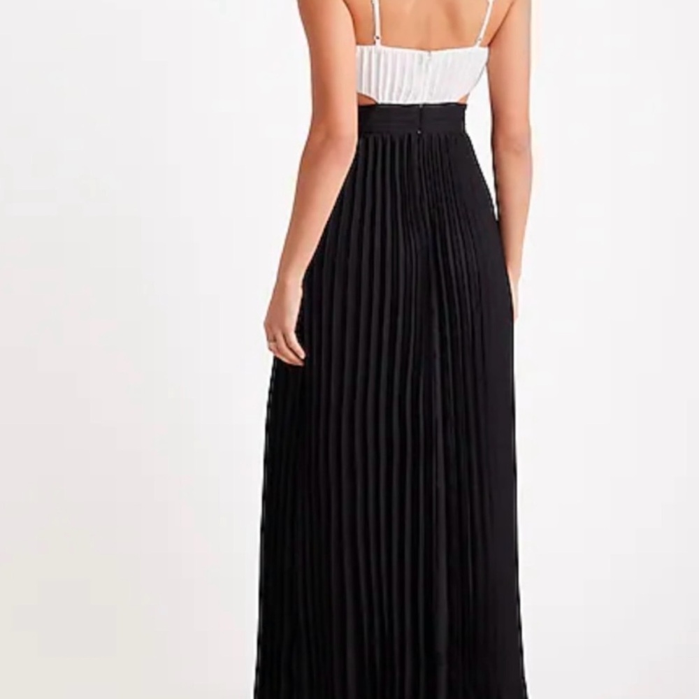 Express Black and White Maxi Skirt - Picture 3 of 16